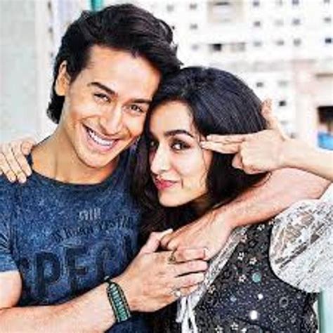 Tiger Shroff Height, Age, Girlfriend, Wife, Family, Biography