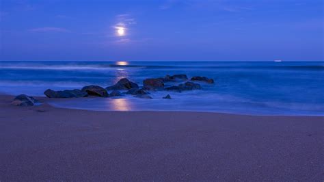 Beach Moon Wallpaper - WallpaperSafari