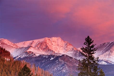 Winter Sunrise Over The Mummy Range | Thomas Mangan Photography Blog ...