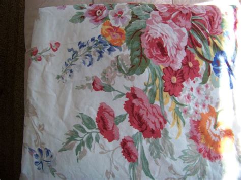 Ms. Jackie's Junque: BOLO - Ralph Lauren Floral Sheets