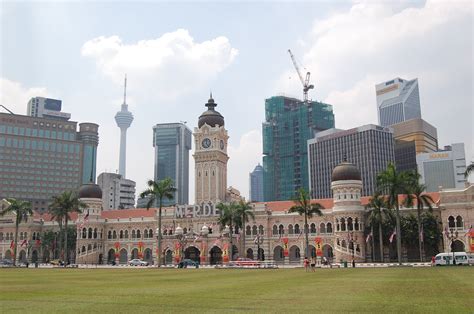 Merdeka Square – Kuala Lumpur | Tripomatic