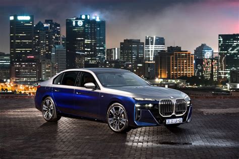 What 2023 BMW 7 Series i7 is like to drive