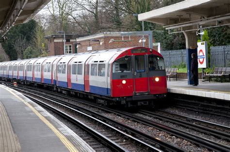 Become a Tube Driver | London Underground Train Driver