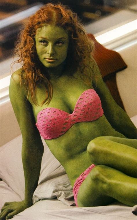 Gaila from the 2009 reboot of "Star Trek," played by Rachel Nichols ...