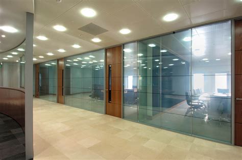 Glass Partition Walls by cubicles.com