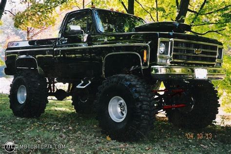 Black Jacked Up Chevy Trucks