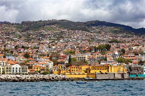 21 Amazing Things To Do in Funchal, Madeira (Ultimate Guide)