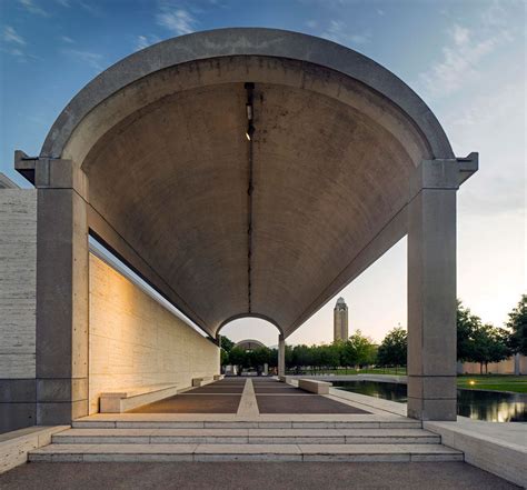 Kimbell Art Museum by Louis Kahn in Texas | ArchEyes