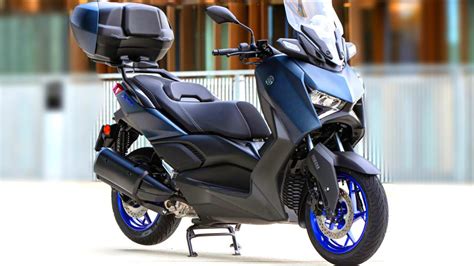 2023 Yamaha Xmax Usa, Accessories, Touring, Adventure - YouTube