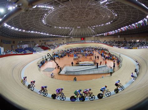 Olympic Cycling Track Fans: Velodrome and Olympic Cycling Track Tickets