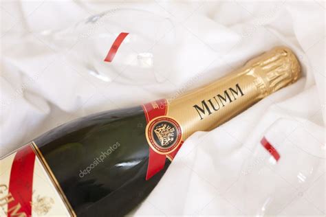 Champagne G.H.Mumm Brut Cordon Rouge – Stock Editorial Photo ...