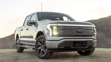 2023 F-150 Lightning Ford Photos and Videos - MotorTrend