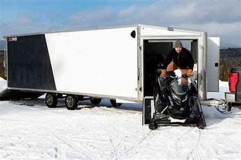 Enclosed Trailer Ramps and How to Use Them