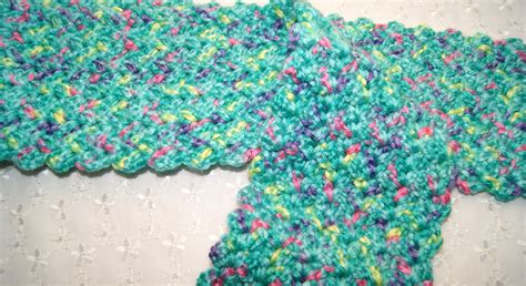 Last Minute Easy One Skein Crochet Scarves | Stitch4eveR