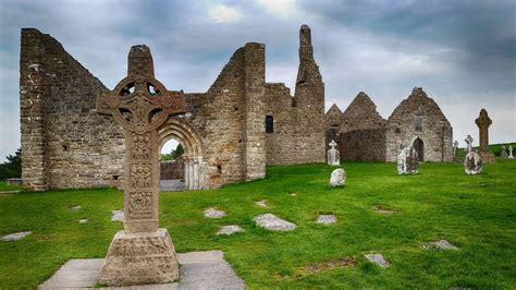 Top 10 historical places in Ireland to excite the history buff in you ...