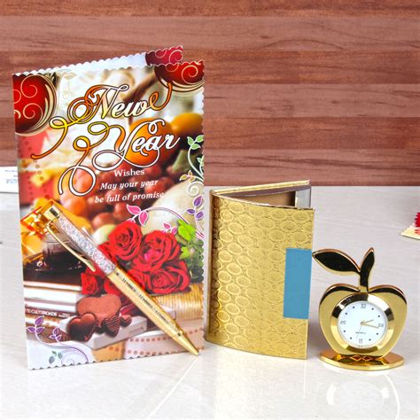 6 New Year Gift Ideas Online for a perfect celebration with your loved ...