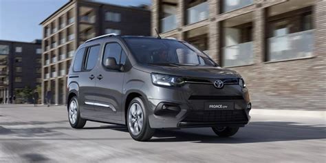 Review of Toyota ProAce 2023: A Masterful Blend of Performance and ...