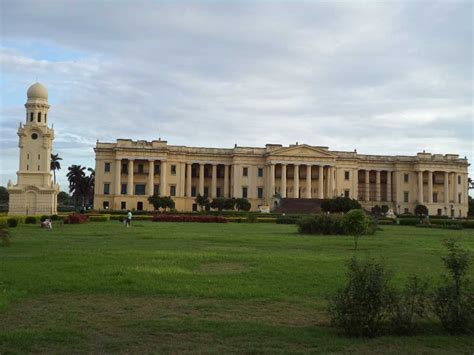 Hazarduari Palace Murshidabad | Hazarduari Palace timings, history ...