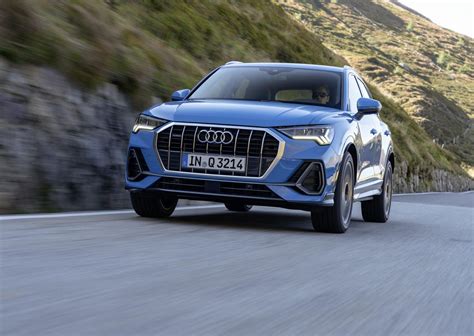 2020 Audi Q3 sets phasers to fun - CNET