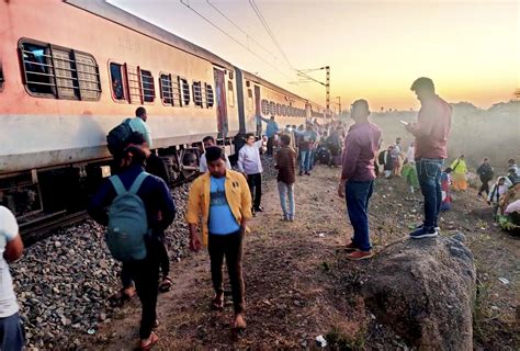 Godavari Express Derailment: Several Trains Cancelled, Many Diverted to ...