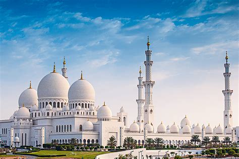 Marvel at the Sheikh Zayed Grand Mosque | Time Out Dubai