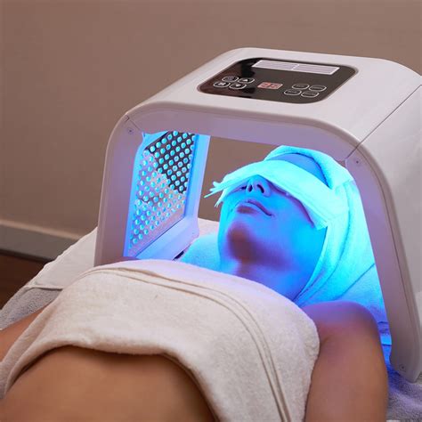 LED Light Therapy Facial – Facial Bar NY