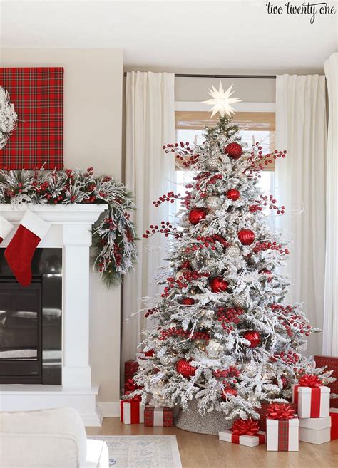 Red and Silver Christmas Tree Decor