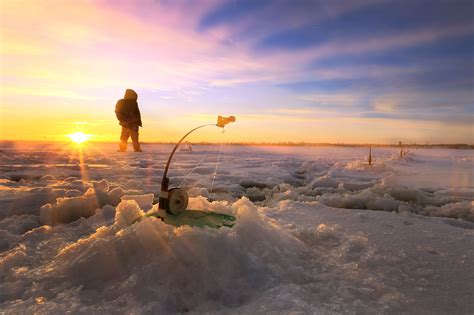 These are some of Canada's most spectacular lakes for ice fishing ...