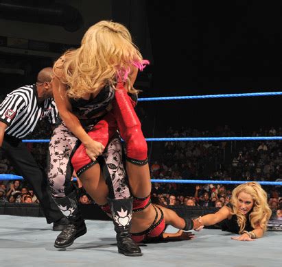 WWE TLC Preview: 5 Reasons Natalya and Beth Phoenix Will Lambaste ...