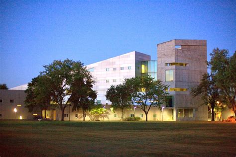 UC Davis campus buildings and scenes | Photo by David Philli… | Flickr