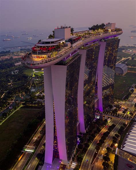 Top 10 Tourist Attractions in Singapore - Tour To Planet | Sands hotel ...