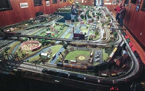 15 Amazing Model Train Layouts [WITH VIDEOS] - Toy Train Center