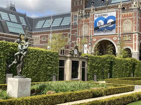 Gardens of the Rijksmuseum – MforAmsterdam Tours