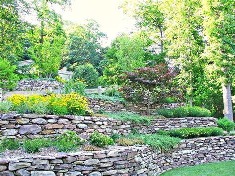 12 Hillside Landscaping Ideas to Maximize Your Yard