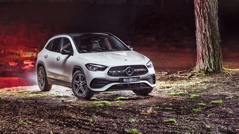 Mercedes-Benz GLA 250 4MATIC AMG Line 2020 4K 2 Wallpaper | HD Car ...