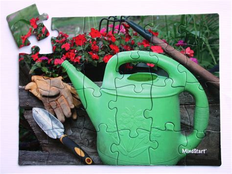 Large piece puzzles are therapy for Alzheimer's, stroke, Parkinson's