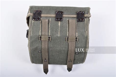 Unissued German flare gun ammo pouch in green webbing