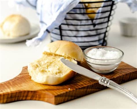 French Bread Rolls Recipe - The Vanilla Tulip