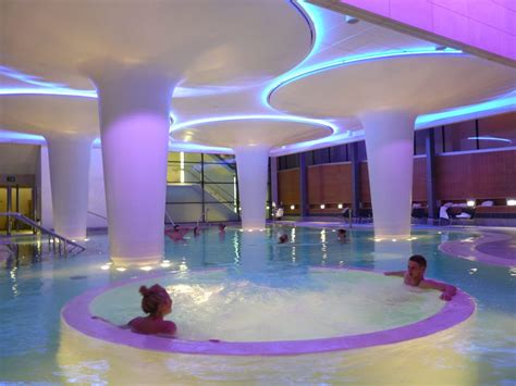 Thermae Bath Spa - Bolthole Retreats