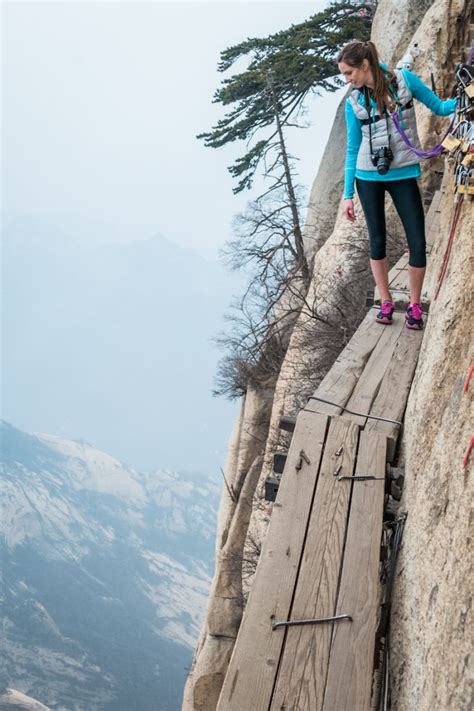 Mount Huashan Plank Walk (and where it ACTUALLY leads!)