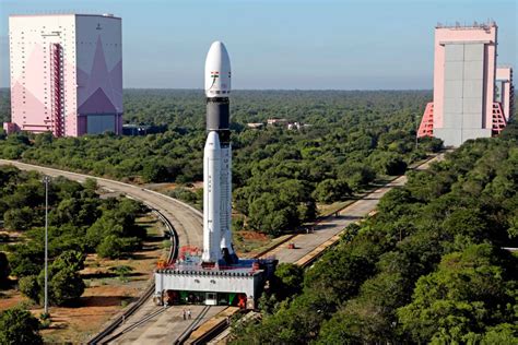 Historic: ISRO To Launch 36 Satellites On Board Its Heaviest Rocket ...