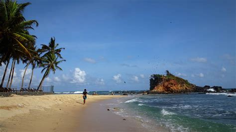 Top Beaches in Sri Lanka » 10X Including Best Travel Time & Tips