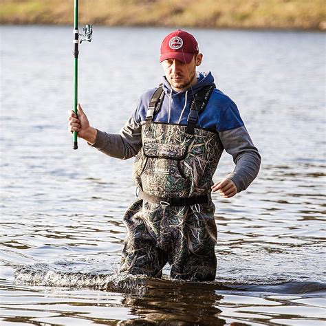 9 Best Duck Hunting Waders | American Gun Association