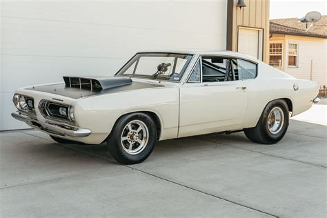 One of 50, B029 Hemi-Powered 1968 Plymouth Barracuda - Hemmings.com