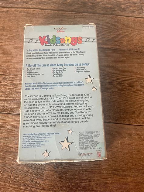 Vintage Kidsongs VHS Movie // A Day at the Circus // 1987 - Etsy Canada