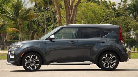 2020 Kia Soul X-Line Review: Thinking Outside The Box