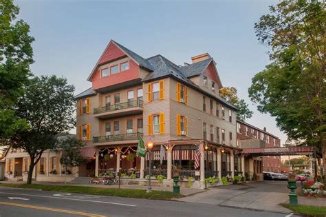 Lodging in Downtown Saratoga Springs, NY: The Inn at Saratoga