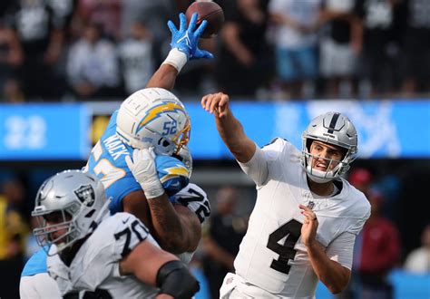 Rookie Raiders QB Aidan O’Connell faces steep learning curve in debut ...