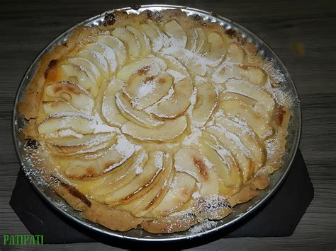 Recette de Tarte aux pommes à la crème pâtissière par Mamyloumich