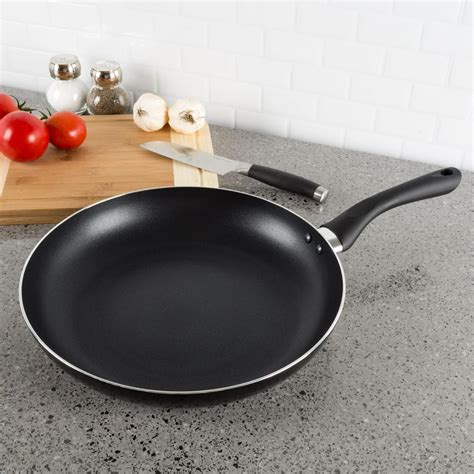 Classic Cuisine Non Stick Frying Pan-Color:Black,Size:12" - Walmart.com ...